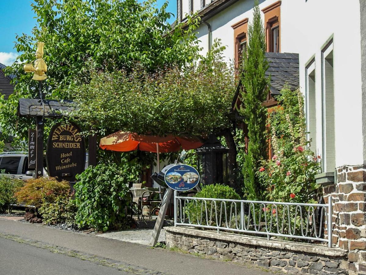 Weinhaus Burg-Schneider Hotel Reil Buitenkant foto